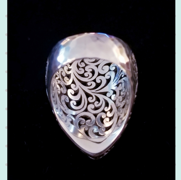 LOIS HILL STERLING SILVER MARQUIS SHAPED RING - Picture 6 of 10